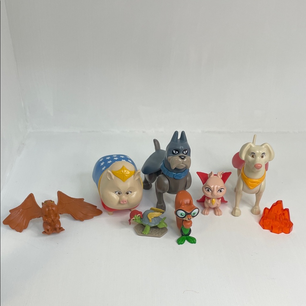 League of Superpets Action Figure set